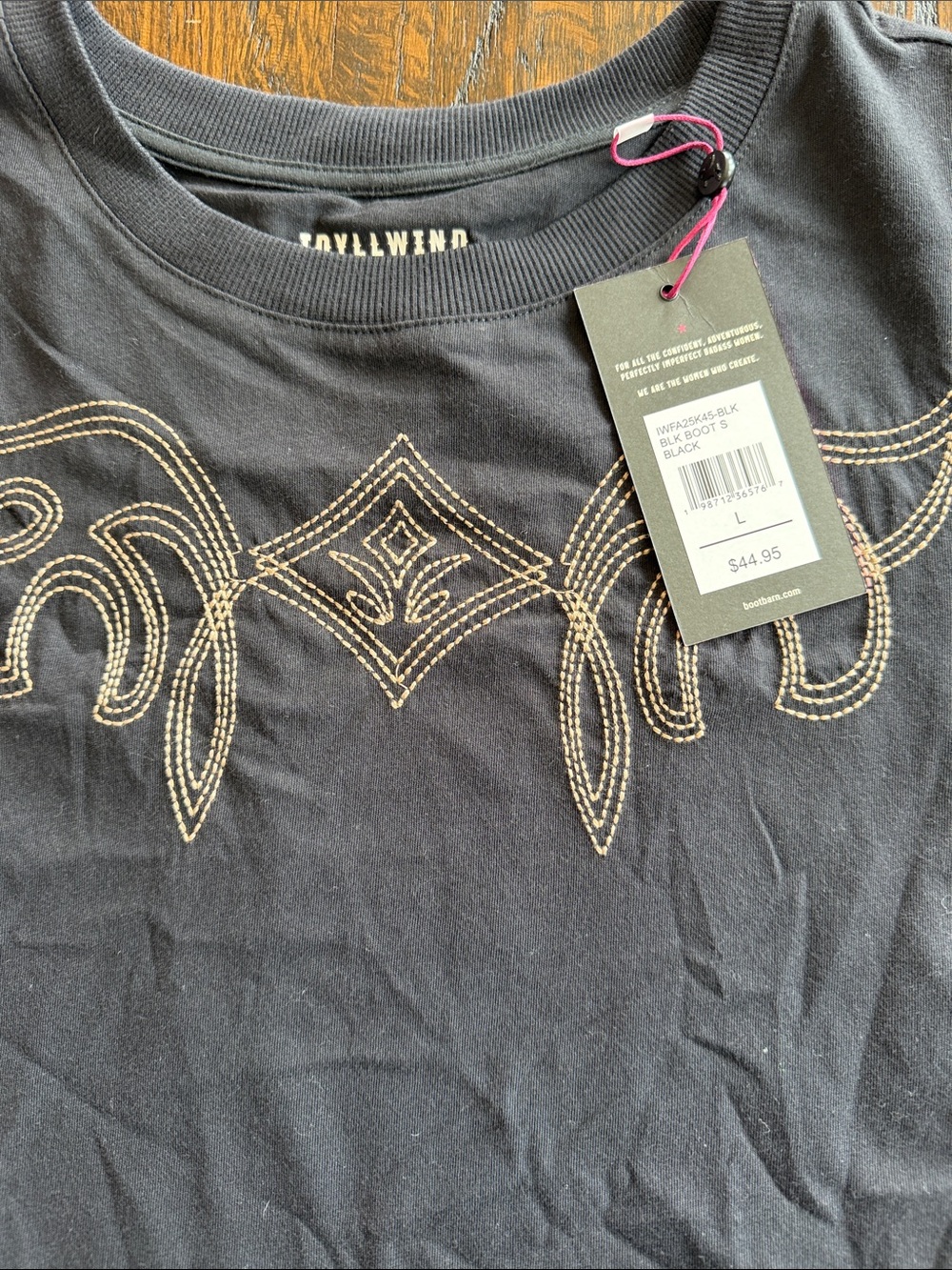 Idyllwind Black Short-Sleeve Tee with Decorative Neck Embroidery - Picture 2 of 3